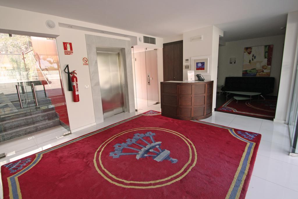 Hotel Villa Rosario Ii, Edificio Moderno Ribadesella Luaran gambar