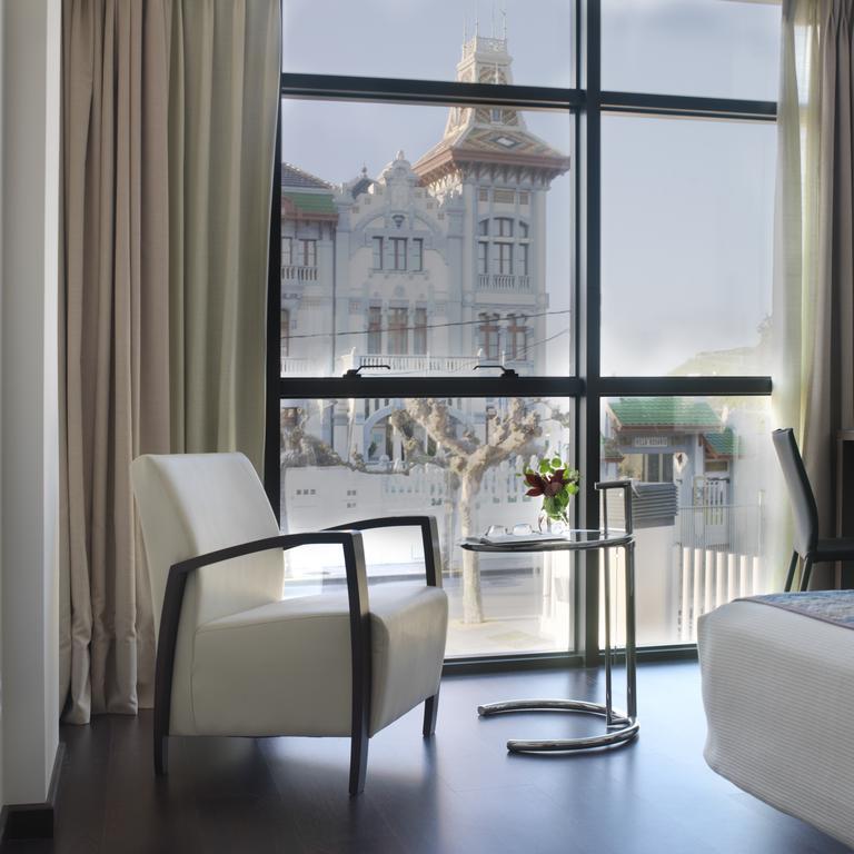 Hotel Villa Rosario Ii, Edificio Moderno Ribadesella Luaran gambar